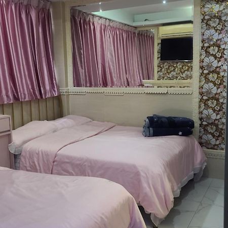 Longwin Hostel Hong Kong Exterior photo