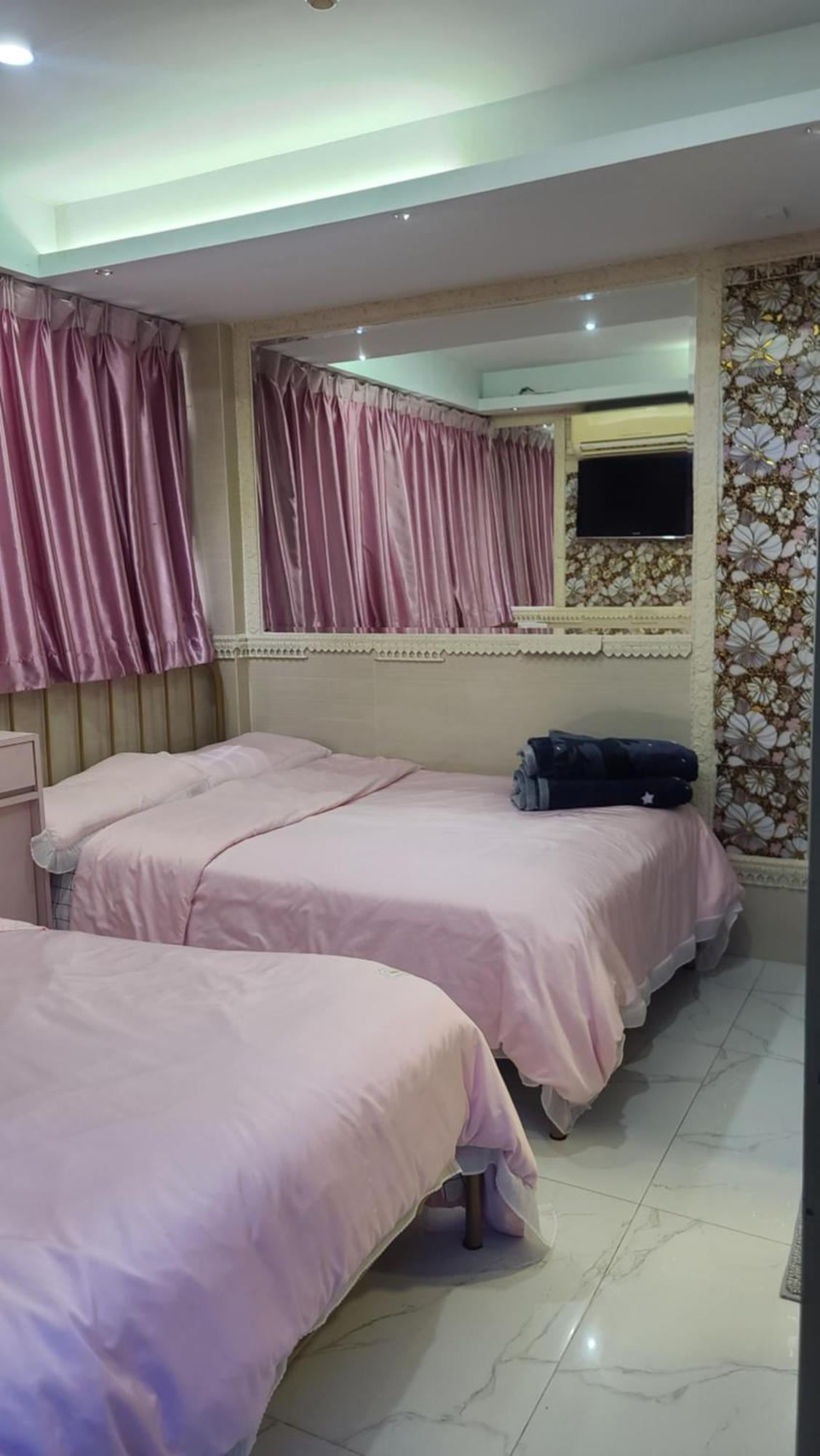 Longwin Hostel Hong Kong Exterior photo