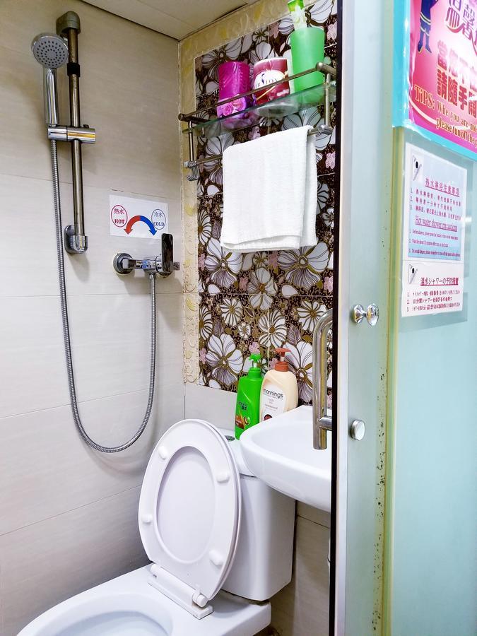 Longwin Hostel Hong Kong Exterior photo