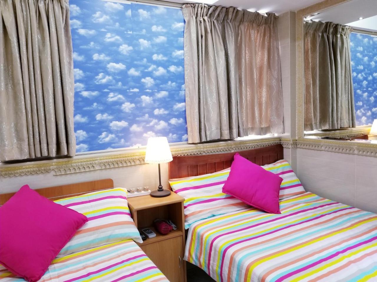 Longwin Hostel Hong Kong Exterior photo